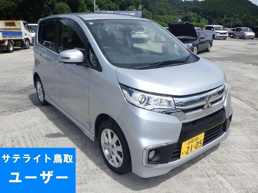 Mitsubishi ek Custom B11W 2018